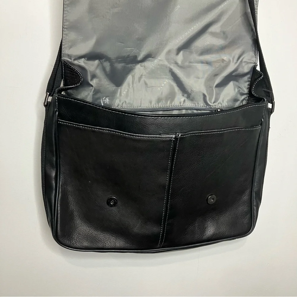 Reaction Kenneth Cole black leather‎ briefcase laptop bag